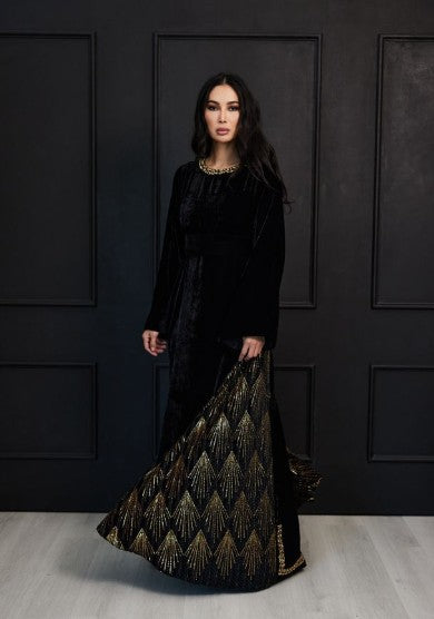 Golden Eclipse Abaya - Midnight Black